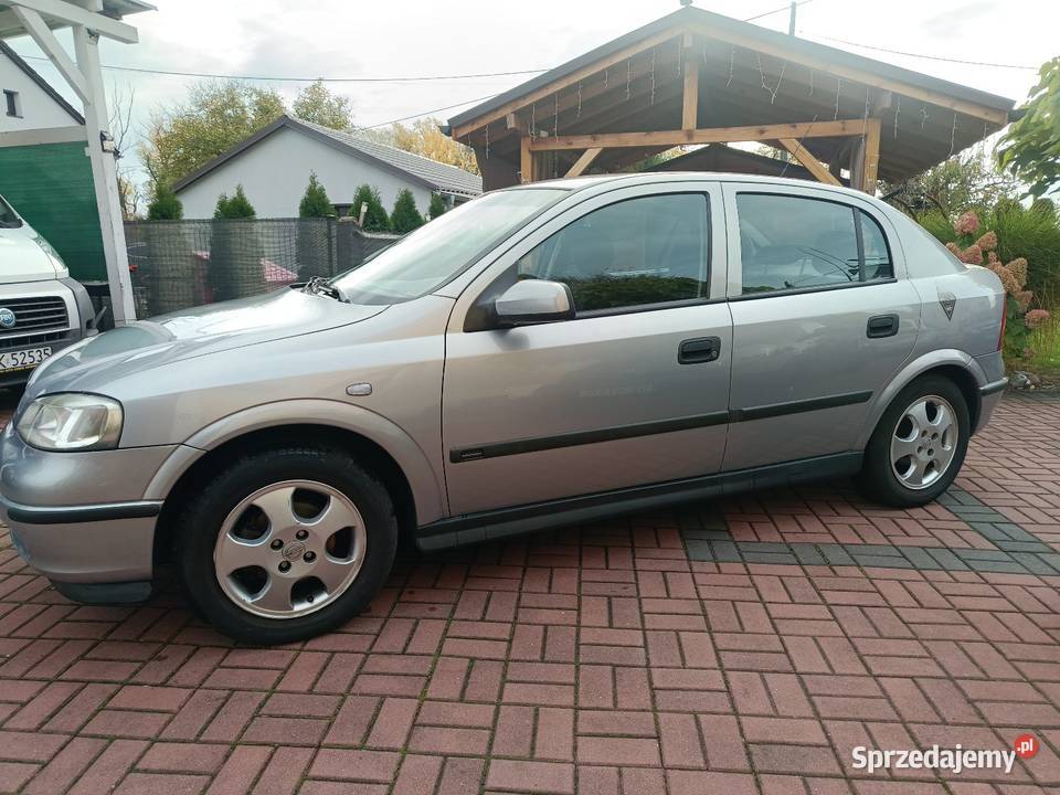 Opel Astra 17 dti 161000 Stan Petarda diesel Bierawa