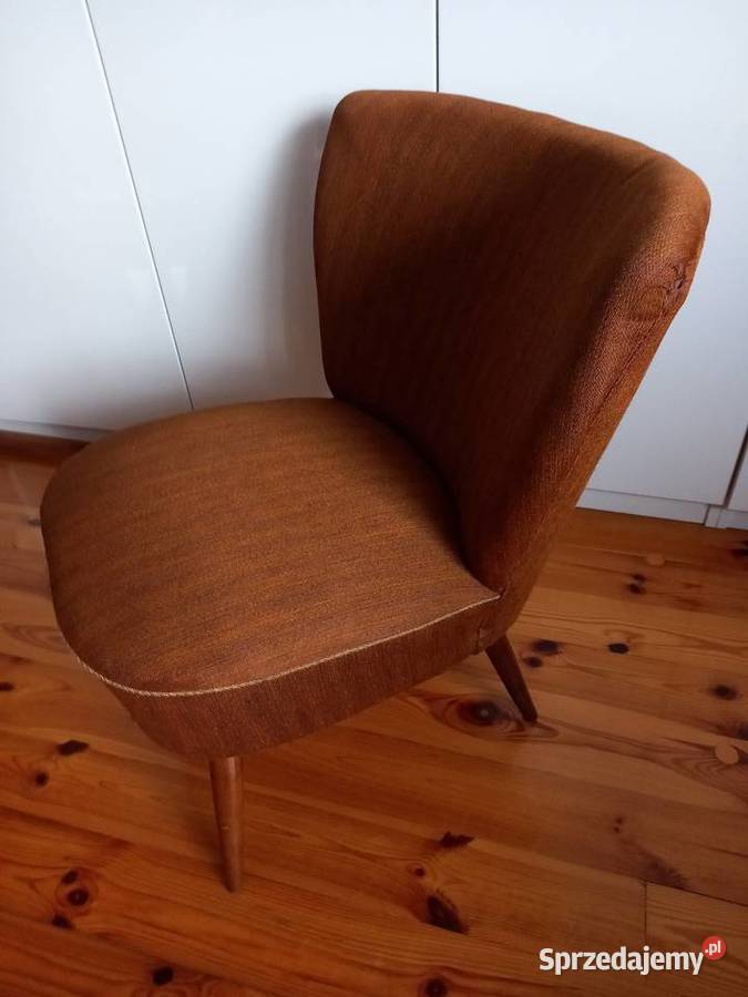 Stary fotel muszelka PRL patyczak vintage Rawicz