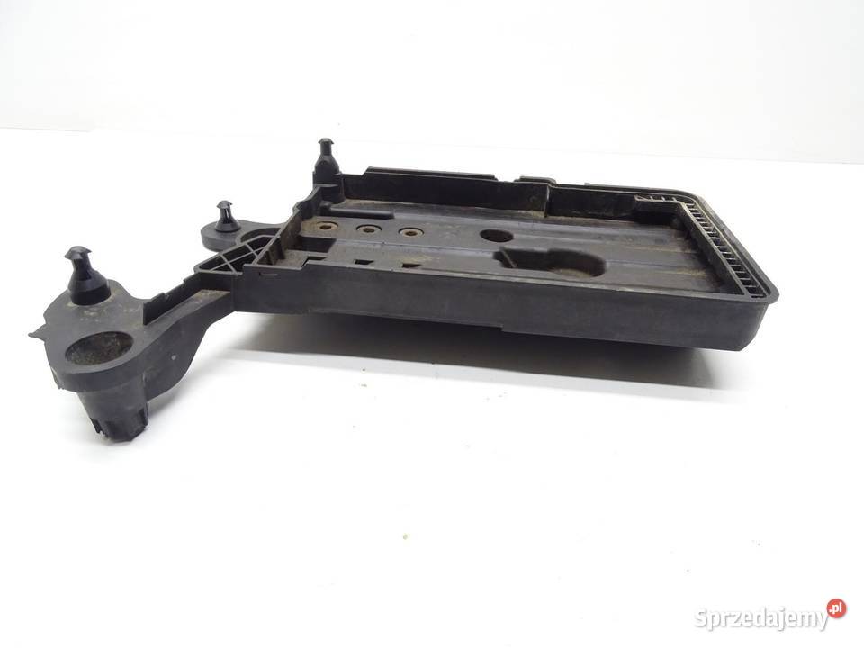 PODSTAWA AKUMULATORA 5Q0915321G OCTAVIA III A3