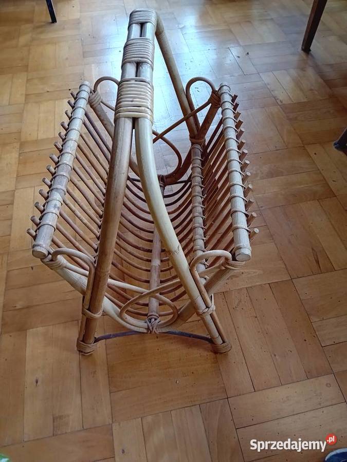 Gazetnik rattanowy Dębica