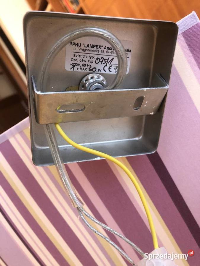 Fioletowa wisząca lampa i kinkiet w pasy Violado wielokolorowy Oświetlenie Nowy Sącz