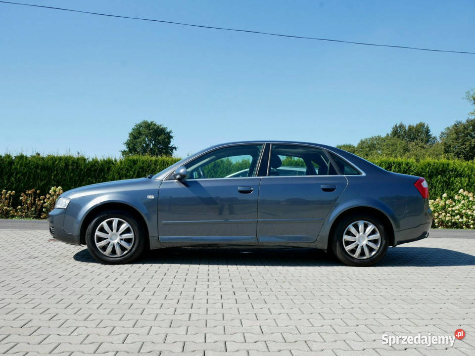 Audi A4 20MPI 130 Sedan Hak Nowy rozrząd Tarcze Sedan / Limuzyna Goczałkowice-Zdrój