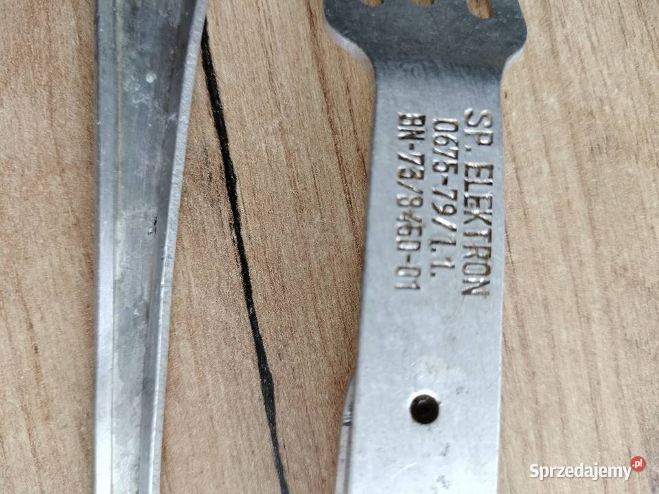 Niezbędnik wojskowy i widelec prl Choszczno sprzedam