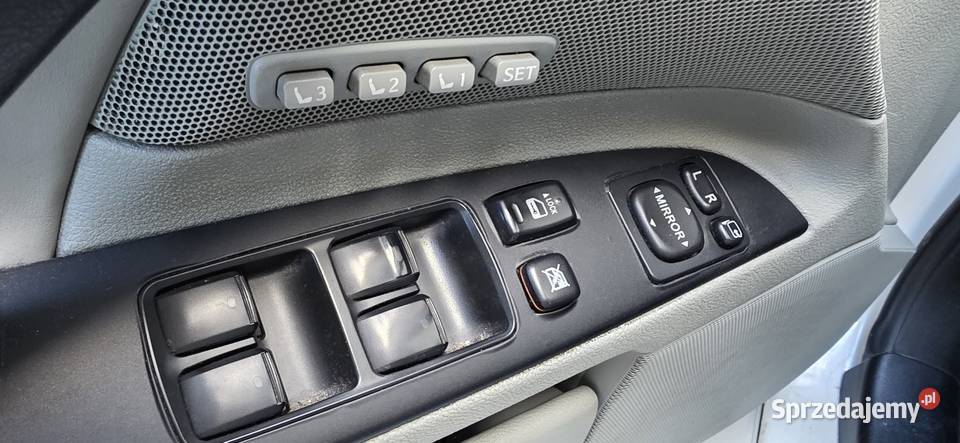 IS 250 Wołomin sprzedam