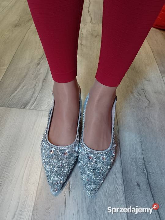 4344 Srebrne bogato zdobione czółenka wieczorowe Kraków
