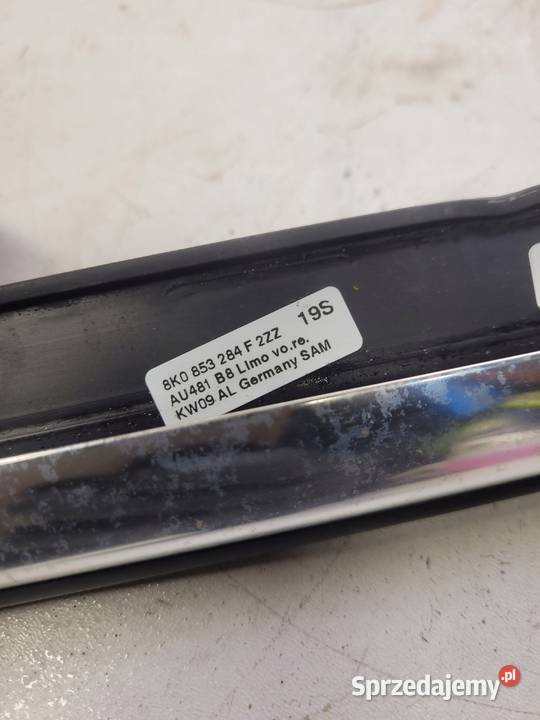 LISTWA CHROM DRZWI AUDI A4 B8 PP 8K0853284F Listwy i nakładki