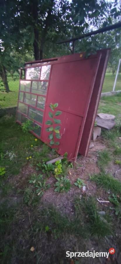 Sprzedam drzwi garażowe 2000 sprzedam