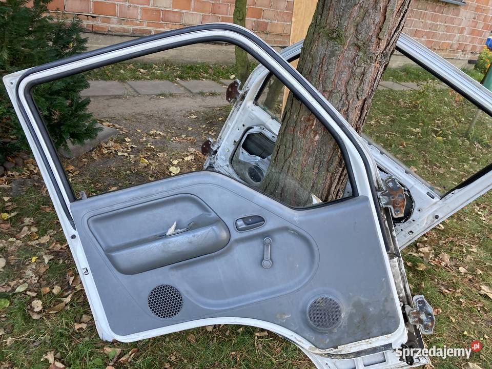 Kia k2500 k2700 drzwi Zielonka