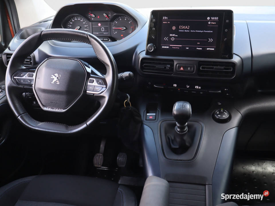 Peugeot Rifter 15 BlueHDi nieuszkodzony