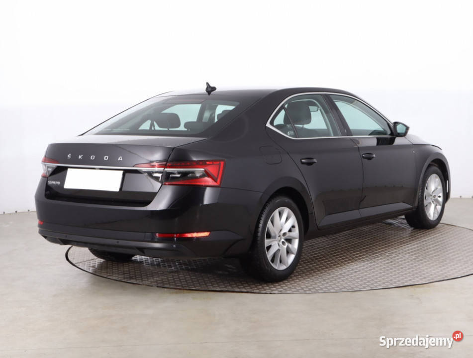 Skoda Superb 15 TSI nawigacja Superb mazowieckie