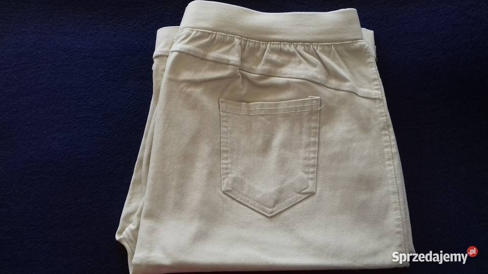 Spodenki damskie kremowe krótkie do sprzedania Kraków sprzedam