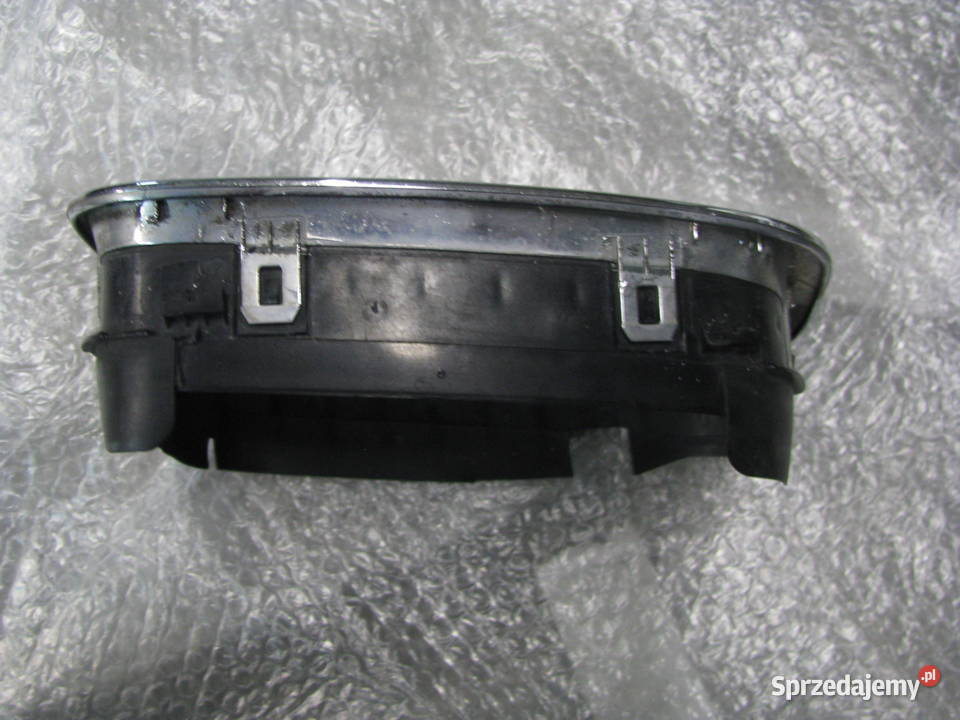 BMW 3 E46 NERKA ATRAPA 511381950579 osobowe łódzkie Zduńska Wola