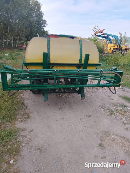 Opryskiwacz 600 l nieuszkodzony Radomsko sprzedam