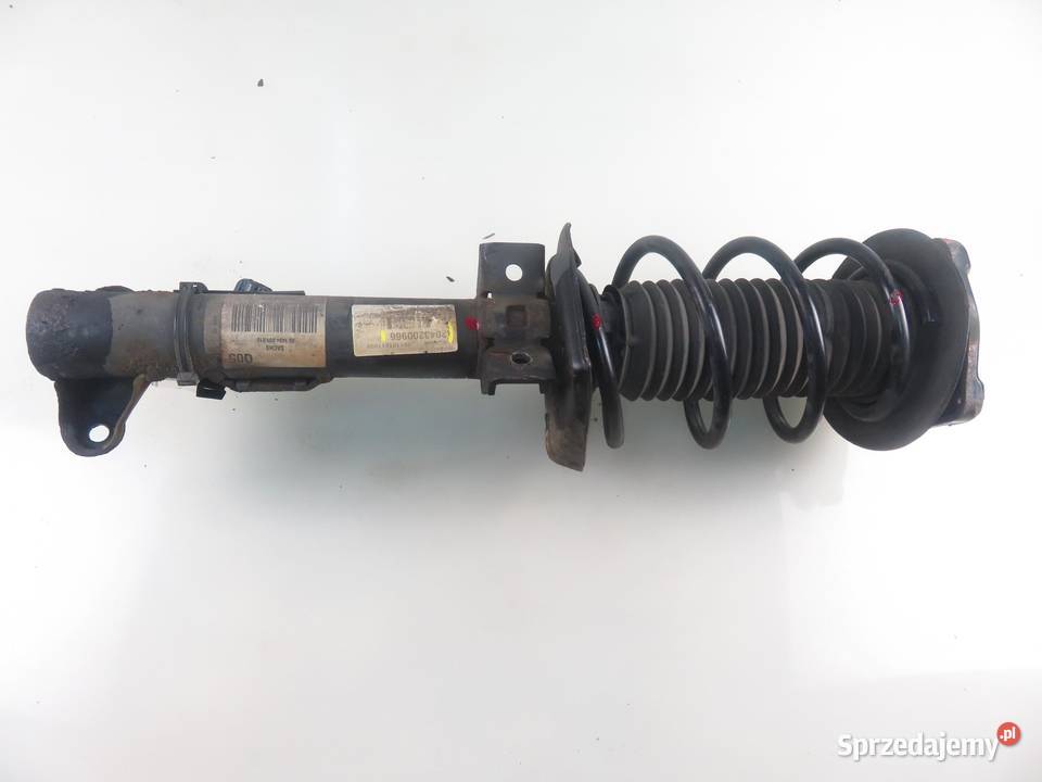 MCPERSON PRAWY PRZEDNI MERCEDES S204 C 200 CDI