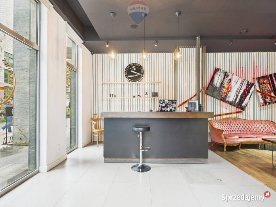 Narożny lokal handlowousługowy Łucka 18