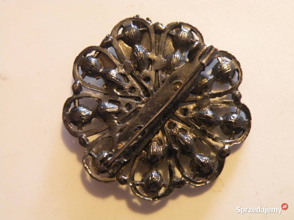 Broszka z PRLu Rękodzieło Andrychów