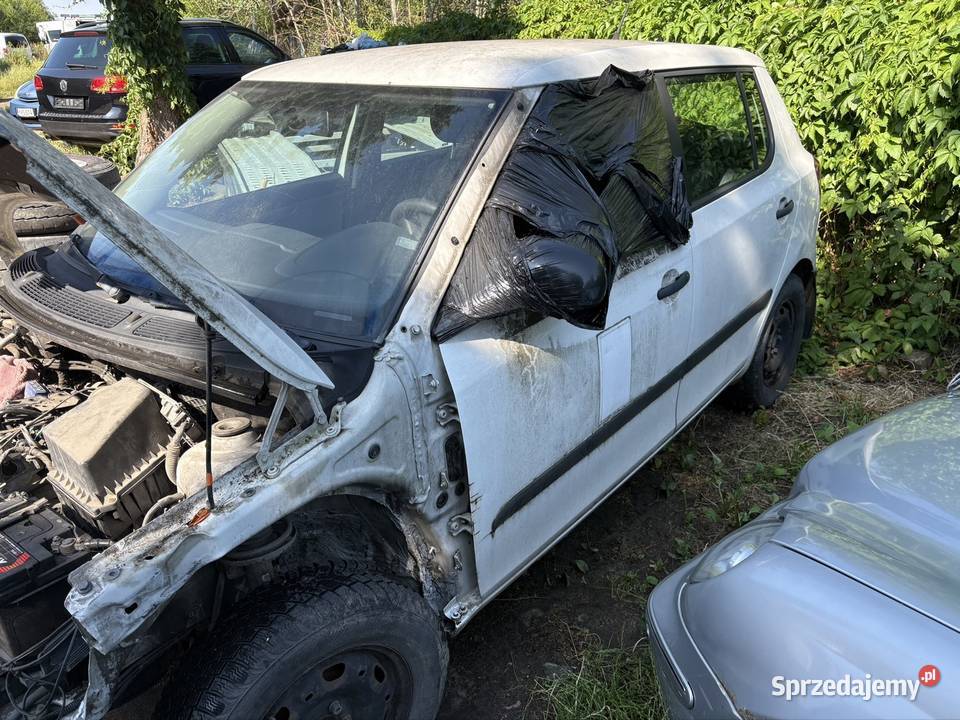 Skoda Fabia 2 Rok produkcji 2012 Łomianki