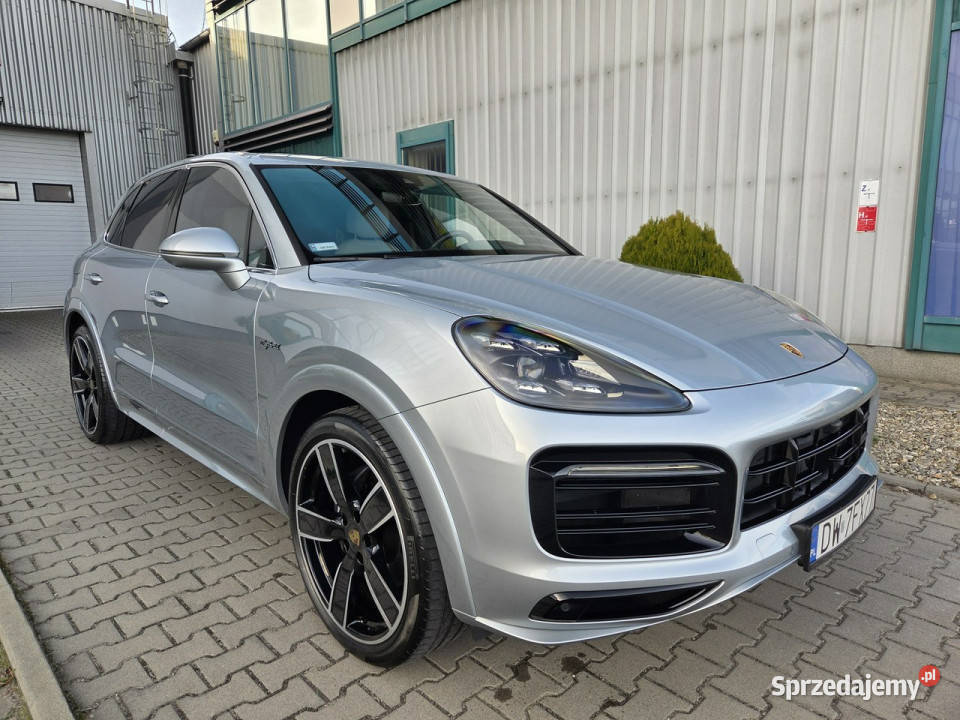 Porsche Cayenne eHybrid Sport Design Masaże