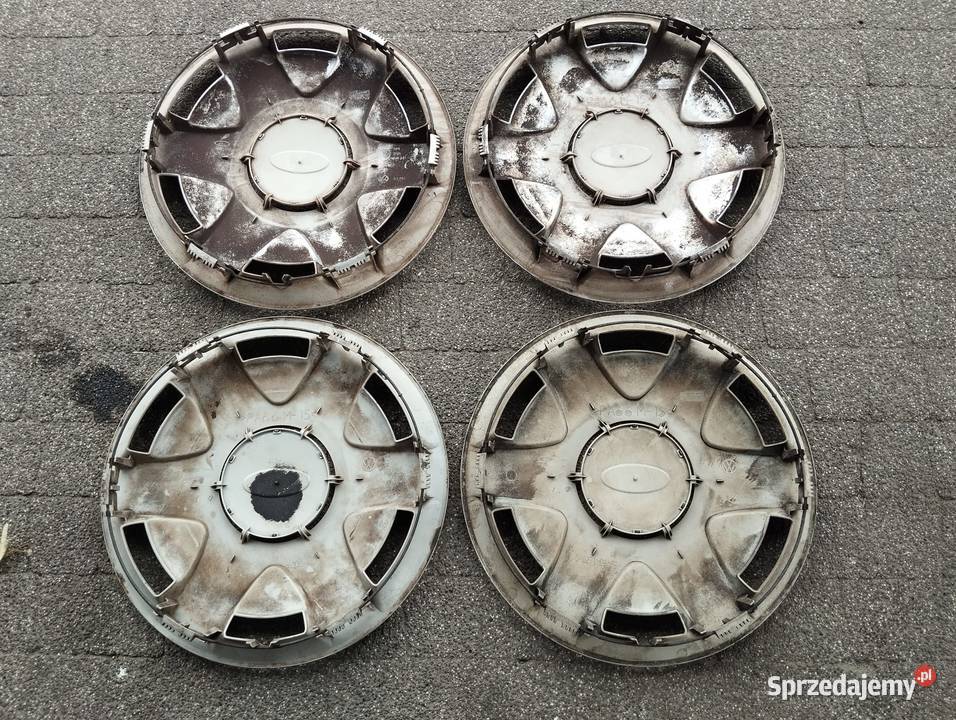 Kołpak Ford 15 XM211130CAW sztukę sprzedam