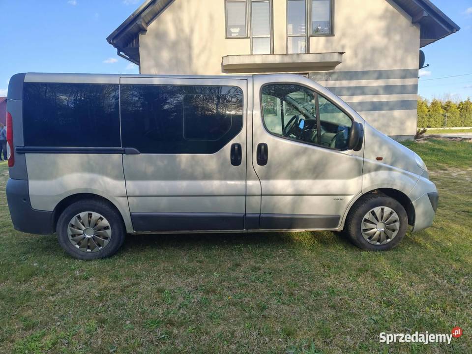 Opel Vivaro 20 CDTI 2008r Opłaty na 323000km
