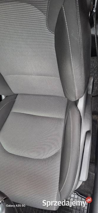 Hyundai i 30 Chwiły