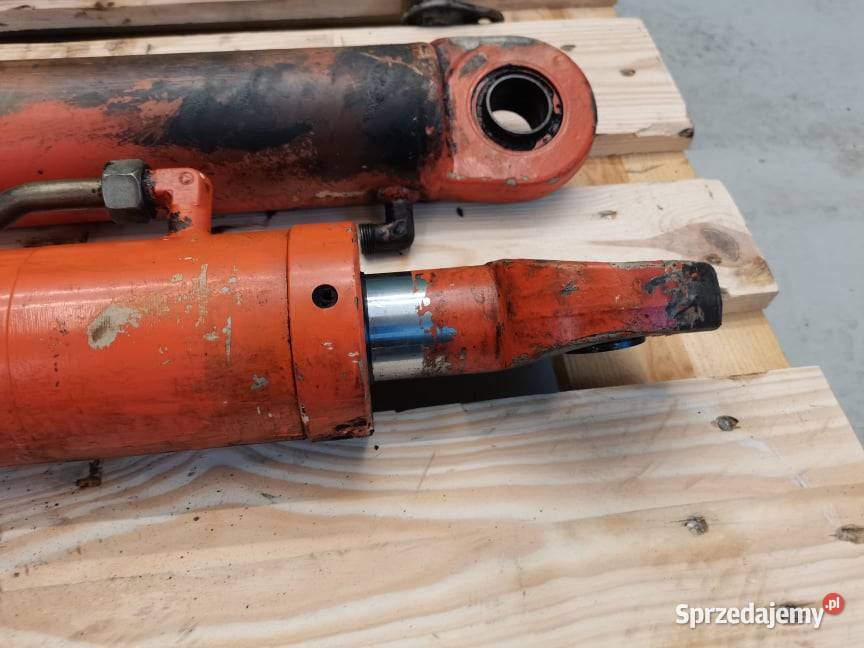 Cylinder hydrauliczny Atlas AR65