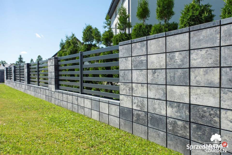 Bloczki ogrodzeniowe gładkie wielkopolskie sprzedam