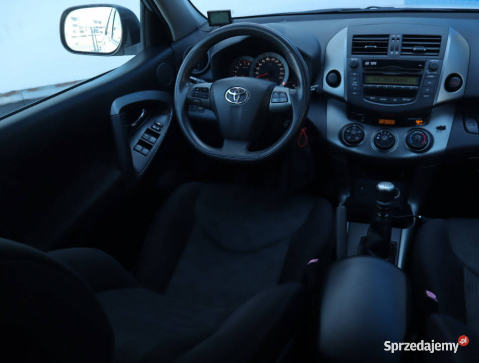 Toyota RAV 4 20 VVTi światła przeciwmgielne Łódź sprzedam