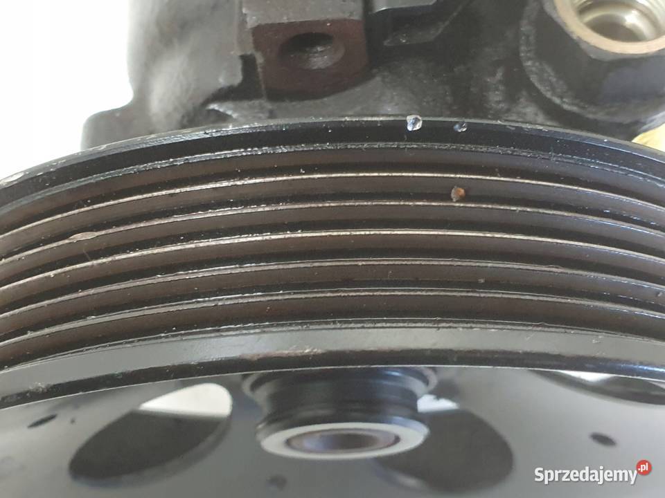 Opel Vectra B 16 16V POMPA WSPOMAGANIA 90495957 Pompy wspomagania Chełm