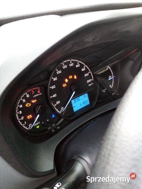 Sprzedam Toyota Yaris 15 niski przebieg pierwszy właściciel Krynki sprzedam