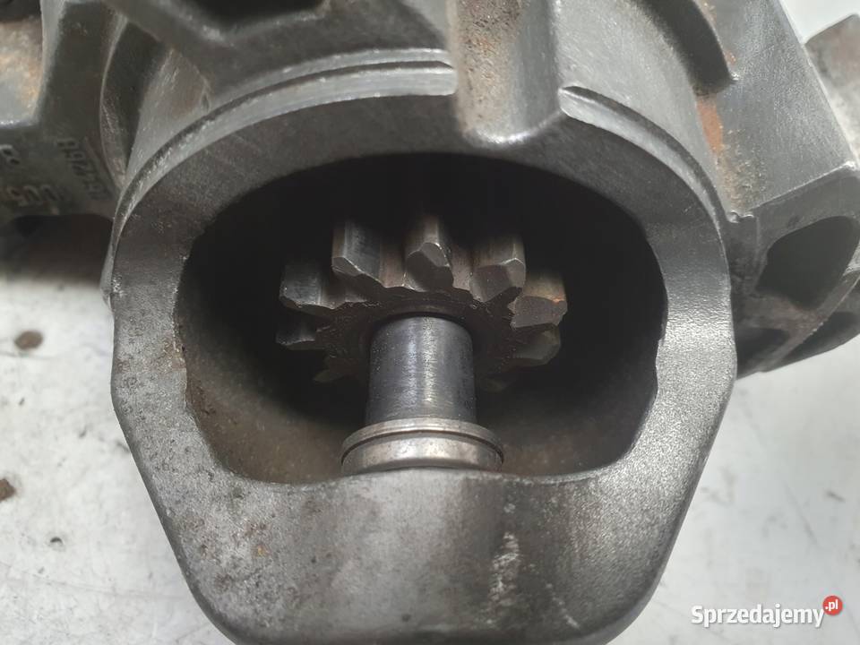 ROZRUSZNIKBMW E87 20 D 364268 1005831596 BOSCH Rudka