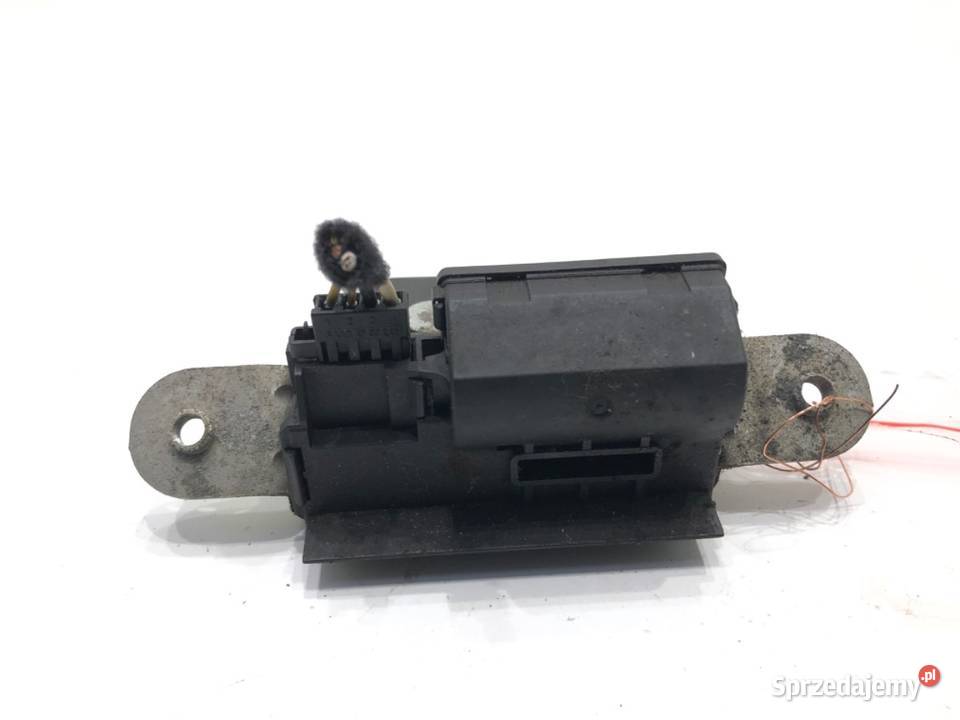 ZAMEK KLAPY TYŁ FIAT GRANDE PUNTO Hatchback