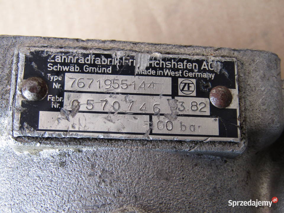 POMPA WSPOMAGANIA BMW 5 E28 7671955144 Rok produkcji 1982 Mysłaków