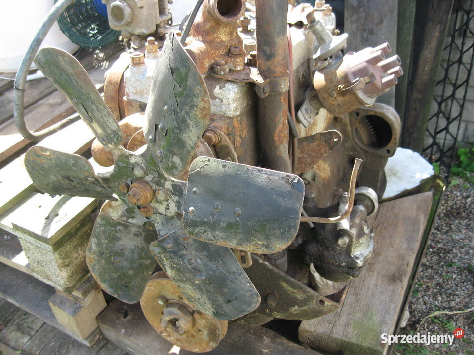 Silnik GAZ 69 z gaźnikiem radziecki Rok produkcji 1965 Silniki i osprzęt Poznań sprzedam
