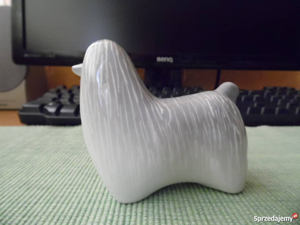 Stara figurka Ćmielów lata 195060 sprzedam