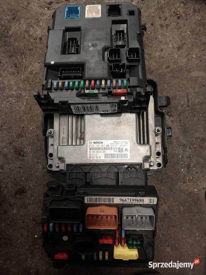 Sterownik silnika ds3 16 turbo vti 0261s07689 Wieliczka