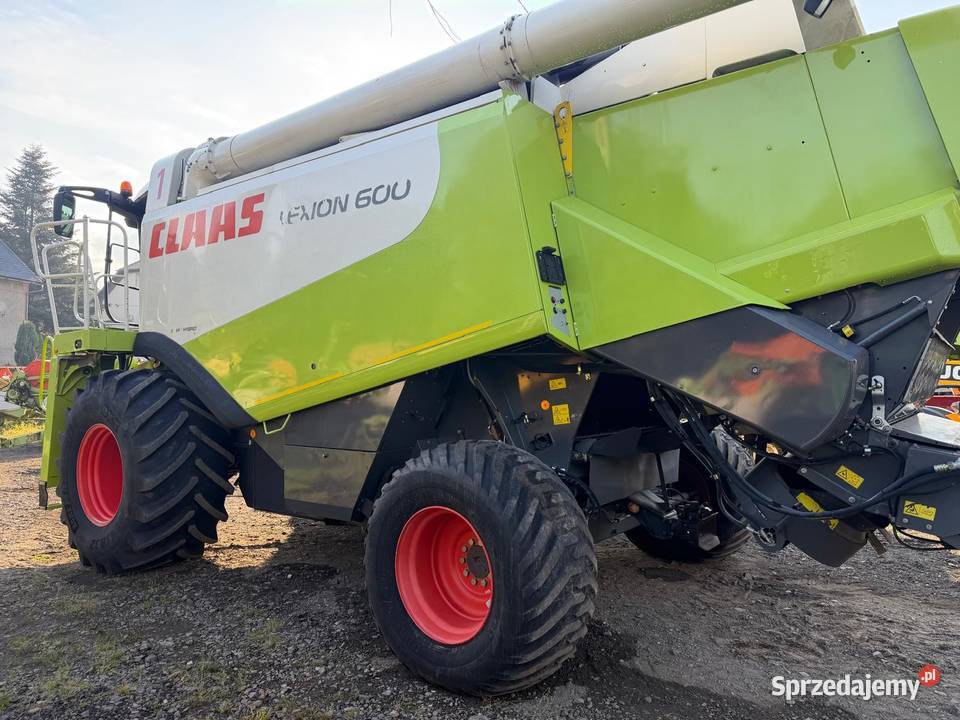 Kombajn zbożowy Claas Lexion 600 2008 heder V900 dolnośląskie Nowa Ruda