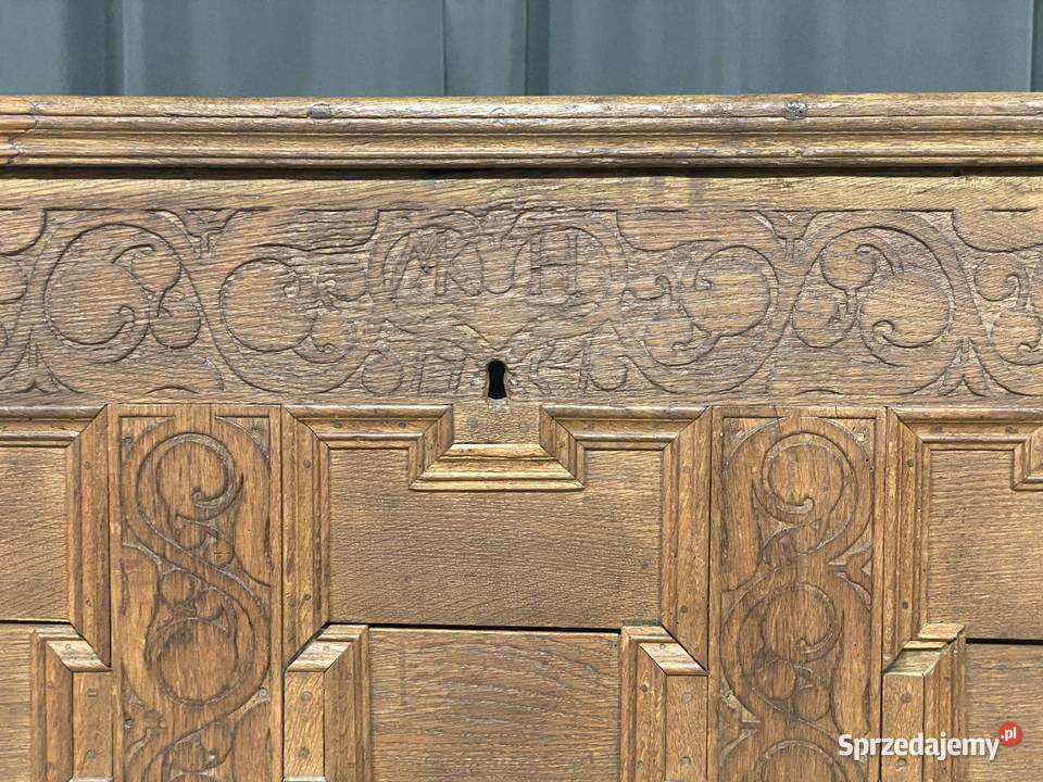 Antyczna skrzynia dębowa XIX wiek rzeźbiony Budno