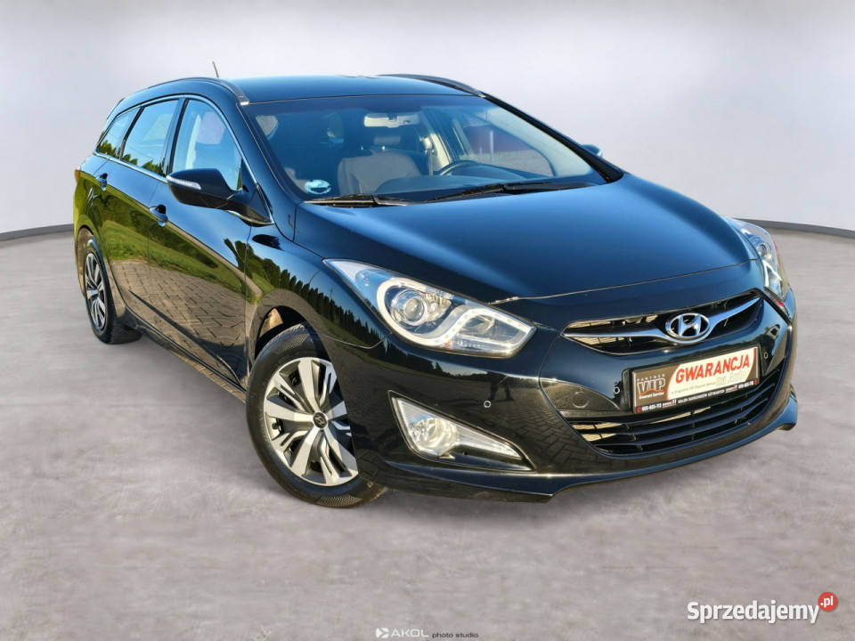 Hyundai i40 16Benzyna SerwisLedyKlimatr 2 centralny zamek Samochody osobowe Kutno