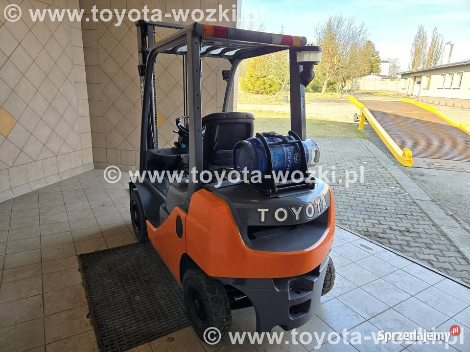 Wózek Widłowy TOYOTA 8FGF20 3700 mm TOYOTA 8FG20 Mysłowice