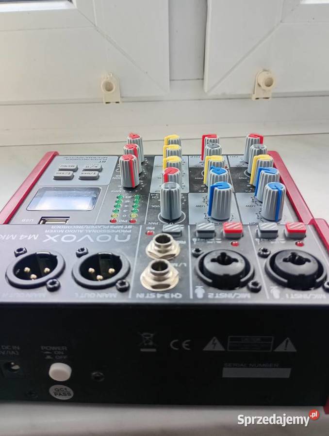sprzedam mikser novox mk4 mikserym nagłośnienie Sprzęt estradowy, studyjny i DJ-ski Kuczbork-Wieś sprzedam
