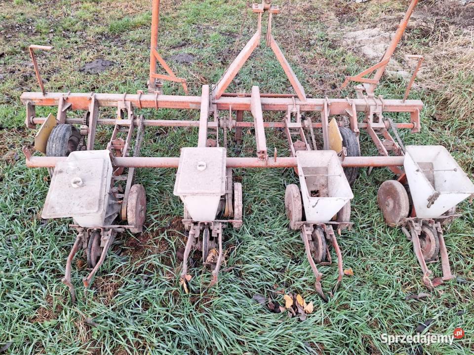 Sprzedam dwa siewniki do buraków Gama Kleine Komarówka Podlaska sprzedam