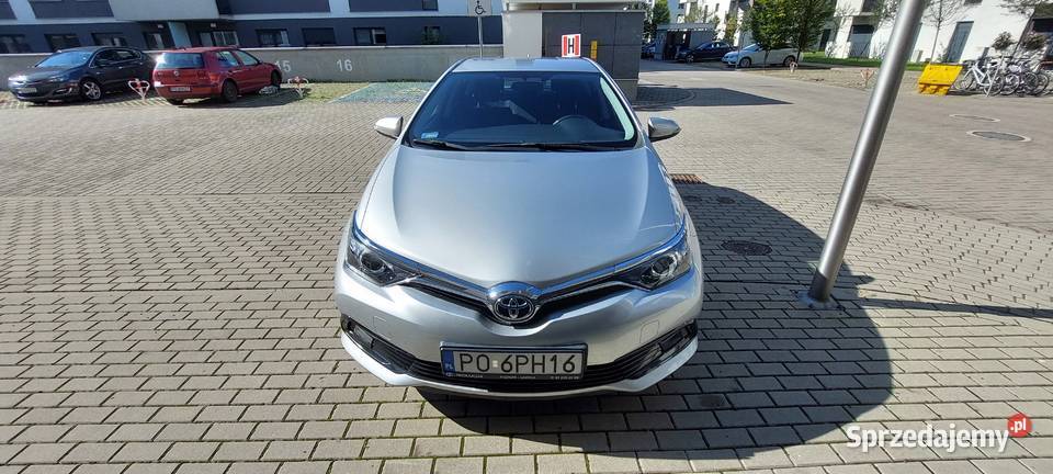 Sprzedam Toyotę Auris 2015 komputer pokładowy wielkopolskie Poznań