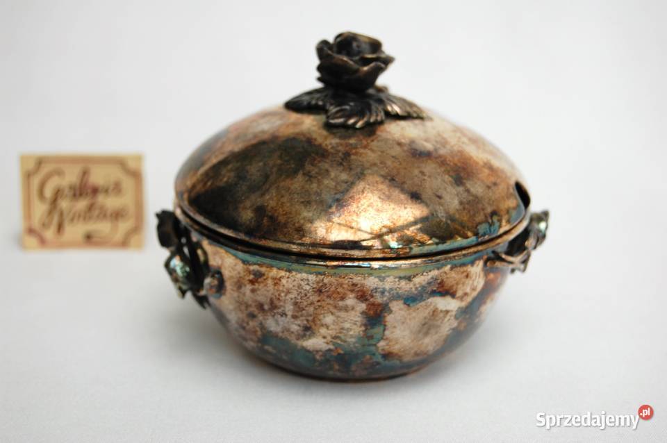 Nowa posrebrzana cukiernica platerowana srebrem