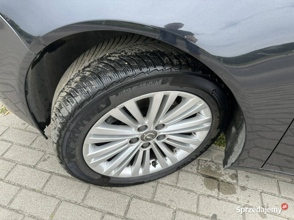 Opel Insignia Moc 170 nawigacja czujniki przód i isofix