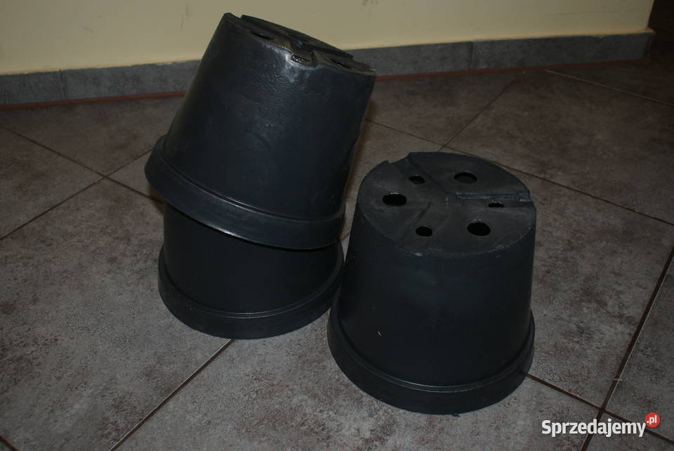 Doniczki produkcyjne 19 3L okrągłe czarne śląskie Siewierz sprzedam