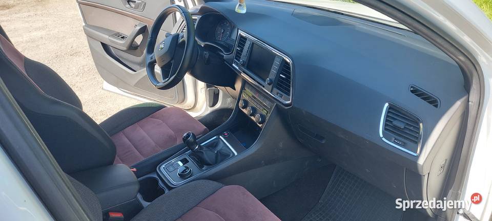 Seat Ateca Xcellence 15 TSI benzyna 2018 kupiony 72000km Skawina sprzedam