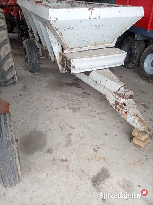 Rozsiewacz wapna Piast rcw 3 wielkopolskie Opatówek