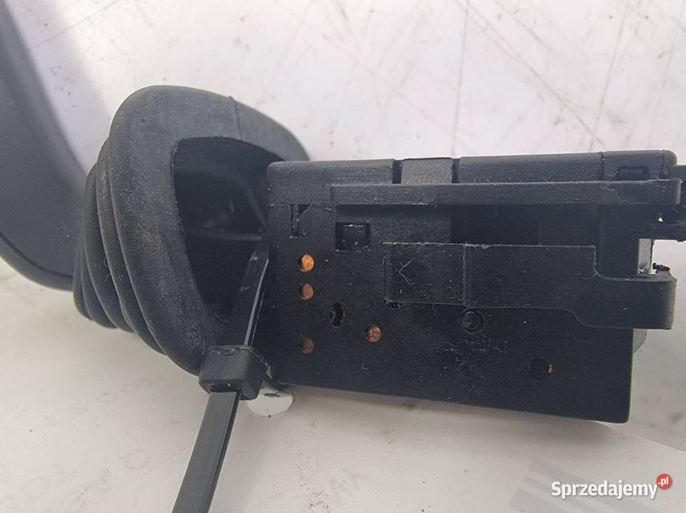 PRZEŁĄCZNIK ZESPOLONY OPEL CORSA C 09185413