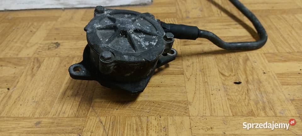 Pompa podciśnienia vacum waku bmw e34 e36 e38 osobowe świętokrzyskie Starachowice
